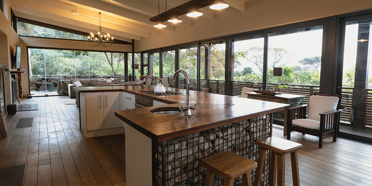 pros and cons of open plan kitchen